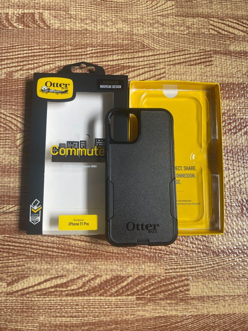 Authentic Otter Box Case for Iphone 11 PRO (Category: Cases & Sleeves) located in Guimba. Submitted by jenny_2908 (Listing ID 1334233552, Image 3). Description: Authentic Otter Box for Iphone 11 PRO brand new namali ng order Iphone 11 ung CP magkaiba ng size.