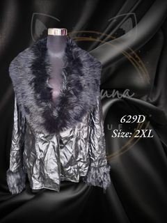 (Category: ) located in . Submitted by ohlunaboutique (Listing ID 1334294027, Image 1). Description: .