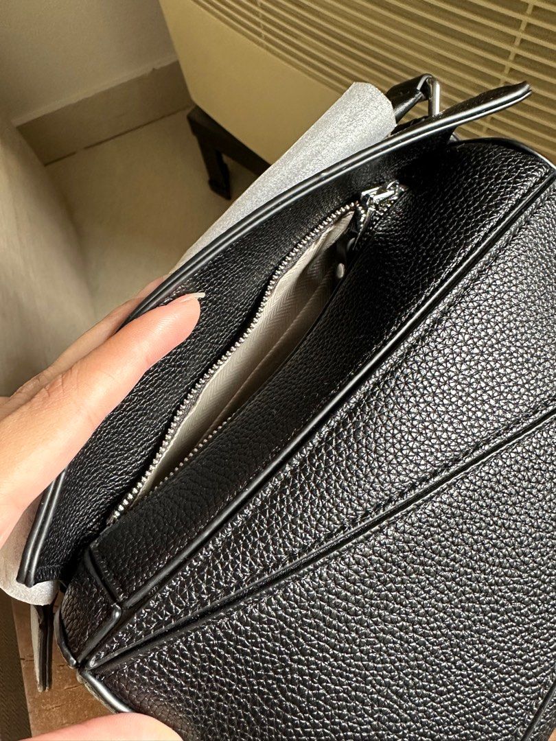 Black puzzle bag lookalike (Category: Cross-body Bags) located in Pasig City. Submitted by Bbbb123 (Listing ID 1334254831, Image 2). Description: Brand new.