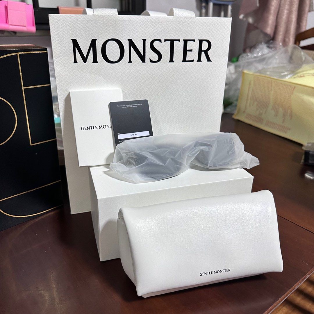 BNIB Gentle Monster Sunglasses Tote-01, Women's Fashion, Watches
