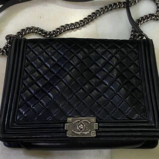 (Category: ) located in . Submitted by sparkling.dazzling (Listing ID 1334197154, Image 1). Description: .