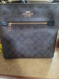 (Category: ) located in . Submitted by joleesa3 (Listing ID 1334360037, Image 1). Description: .