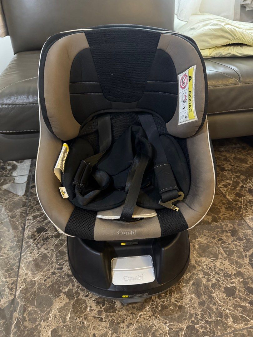 Combi Cradling 360 Isofix Carseat