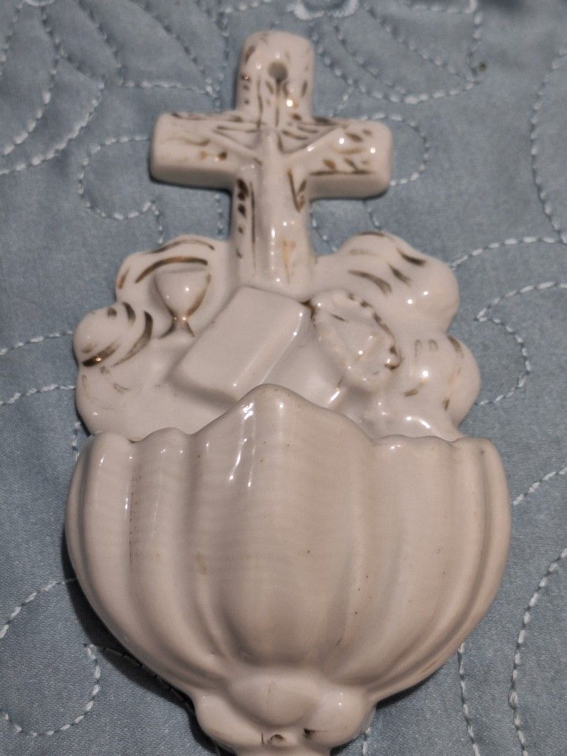 Centry old Cross w/ holy water container (Category: Religious Items) located in General Santos City (Dadiangas). Submitted by hannysvintageheaven (Listing ID 1334299196, Image 2). Description: century old Porcelain cross w/ holy water container from Germany 15x6 centimeter.