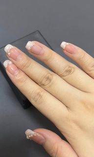 Gel nails629376559822091129