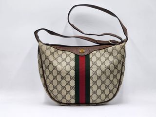 (Category: ) located in . Submitted by designercollectibles.com.au (Listing ID 1334252033, Image 1). Description: .