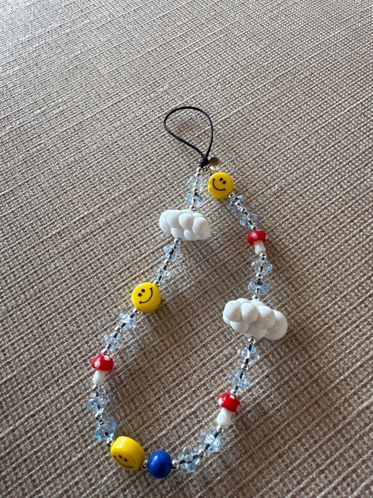 Handphone string (Category: Handmade Craft) located in Singapore. Submitted by syen119 (Listing ID 1334247253, Image 1). Description: .