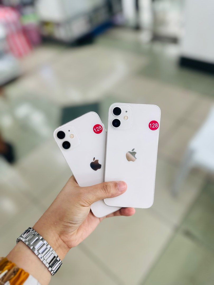 Iphone 12 mini 128GB no issues Openline (Category: iPhone 12 Series) located in San Juan City. Submitted by saabangadgetshop (Listing ID 1334216700, Image 1). Description: Onhand | Pre-owned iPhone 12 Mini 128GB OPENLINE NO HIDDEN ISSUES NO HISTORY OF REPAIR 99%Smooth TEST TO SAWA RESET ALL YOU WANT NOT REFURBISHED AUTHENTIC PHONE ALL WORKING Mode of Payment : ⬇️ ▪️Cash ▪️Bank Transfer ▪️Gcash 📍Installment available here thru: 📍 ▪️Credit Card +