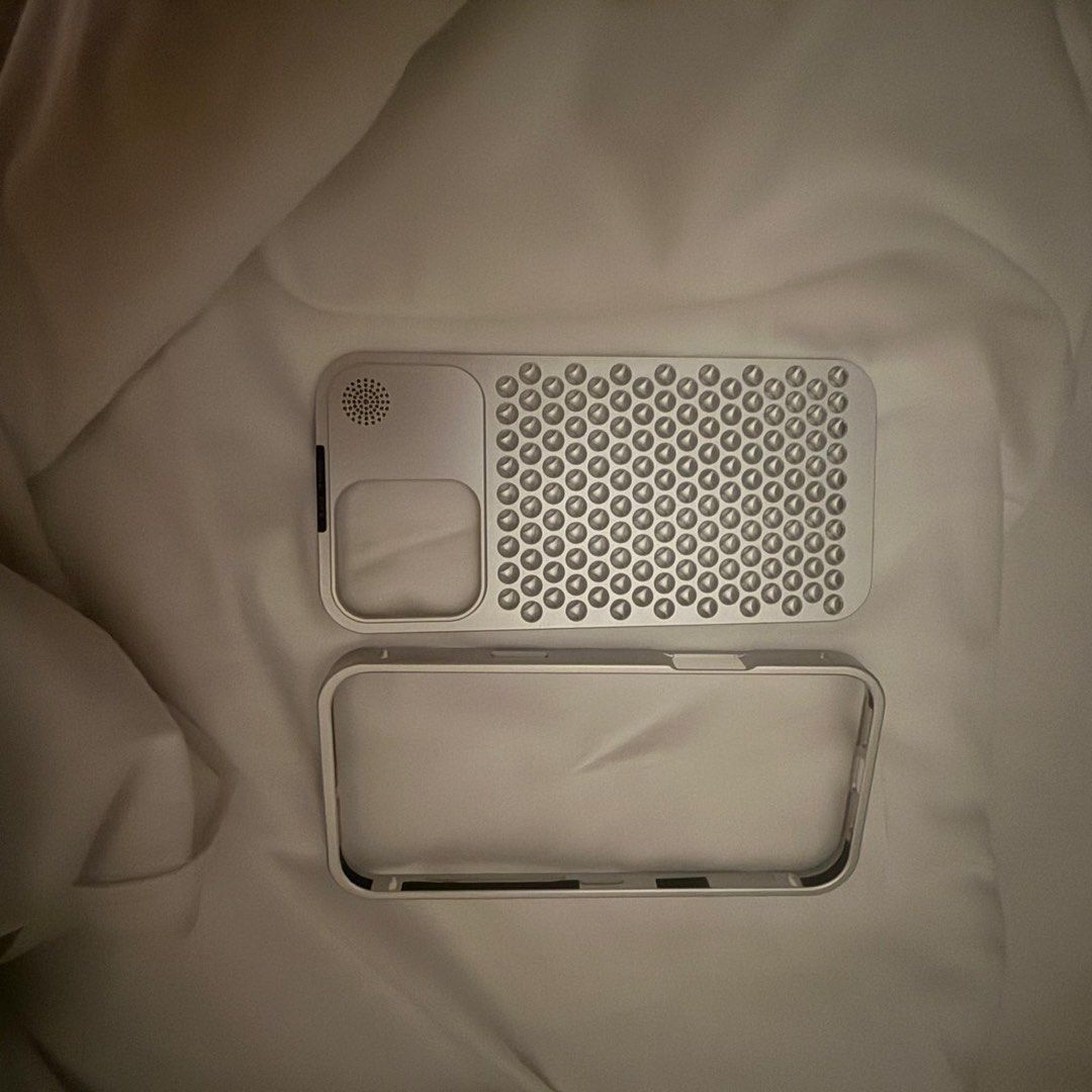 Iphone 16 Pro Max Heat Dissipation Metal Case, Mobile Phones & Gadgets