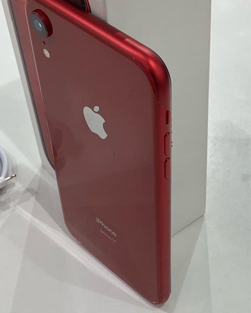iPhone XR 128gb (Category: iPhone X Series) located in Manila. Submitted by TekiCashGadgetsph (Listing ID 1334287580, Image 3). Description: (FU) Open-line, any sim working (worldwide) - Guaranteed original iPhone not fake/copy accessories with box Secondhand Good as new not abused! Presentable •Original Lcd • no issue hidden issues • clean apple id / iCloud id • Good batthealth • Good cam front/back • Good Performance • Working face id • Good us