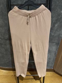 (Category: ) located in . Submitted by sourcedfinds (Listing ID 1334289012, Image 1). Description: .