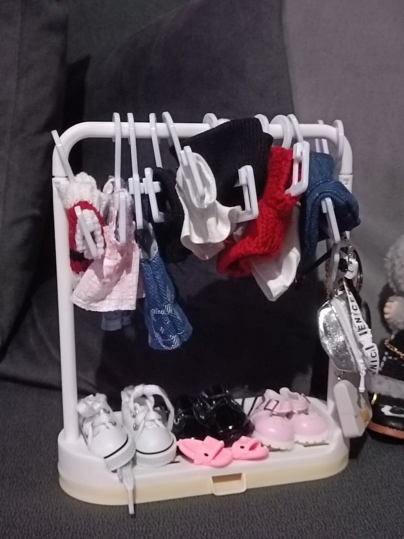 Labubu Clothes Rack, Hobbies & Toys, Toys & Games on Carousell