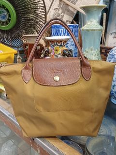 (Category: ) located in . Submitted by addyvintage (Listing ID 1334243969, Image 1). Description: .