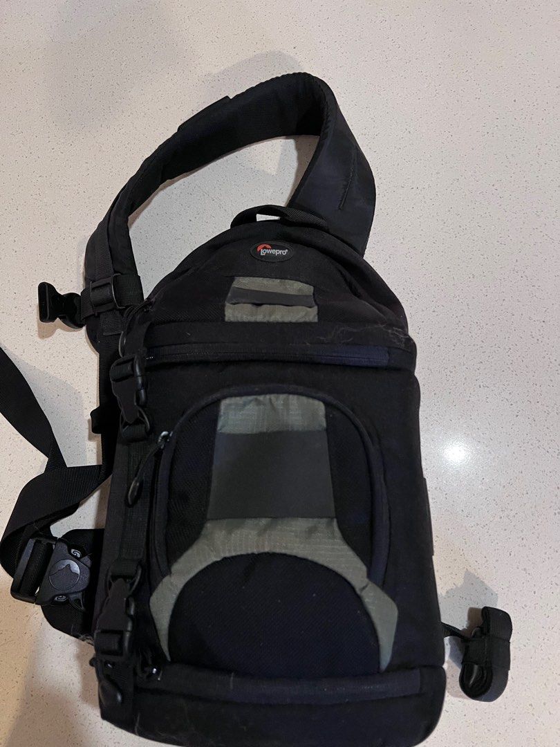 Lowepro SlingShot 100 AW All Weather BackPack Sling Bag Black Photography Photography Accessories Camera Bags Carriers on Carousell