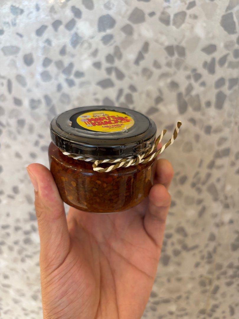 Mapu’s Chili Garlic Krack (Category: Spice & Seasoning) located in Marikina City. Submitted by marceljdo (Listing ID 1334358519, Image 3). Description: Mapu’s Krack Chili Garlic The best chili pepper in town! Boost every bite with Mapu’s! Grab yours today 🌶️🤤🧄 ₱180 per bottle.