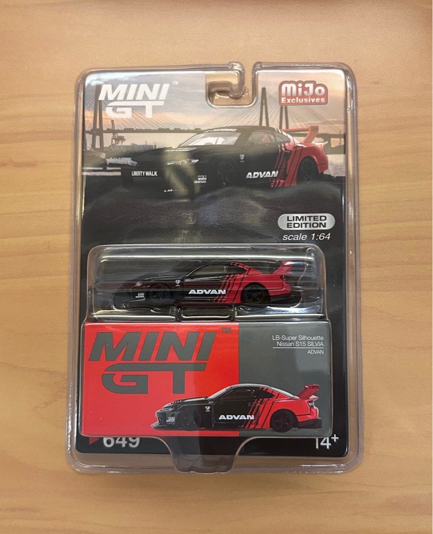 Mini Brands 1 Nissan 