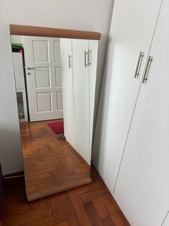 (Category: ) located in . Submitted by varunt (Listing ID 1334209855, Image 1). Description: .