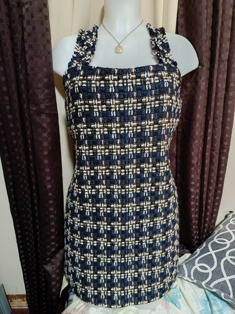 Navy blue tweed strappy dress (Category: Dresses) located in Quezon City. Submitted by faramiza (Listing ID 1334264683, Image 1). Description: best fit up to medium/semi large.