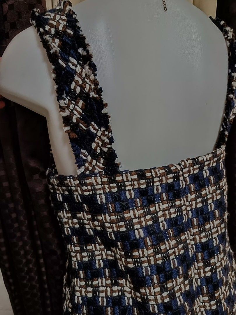 Navy blue tweed strappy dress (Category: Dresses) located in Quezon City. Submitted by faramiza (Listing ID 1334264683, Image 3). Description: best fit up to medium/semi large.