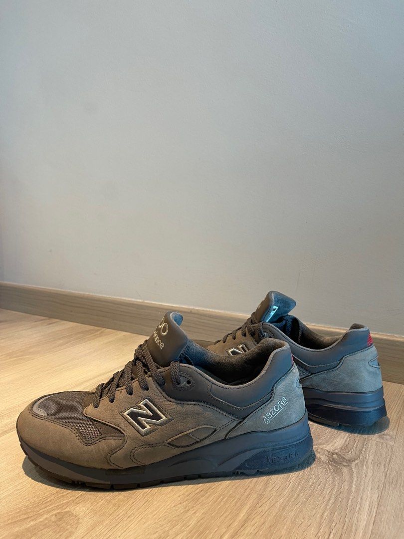 New Balance 1600 Grey Color Trendy Shoes