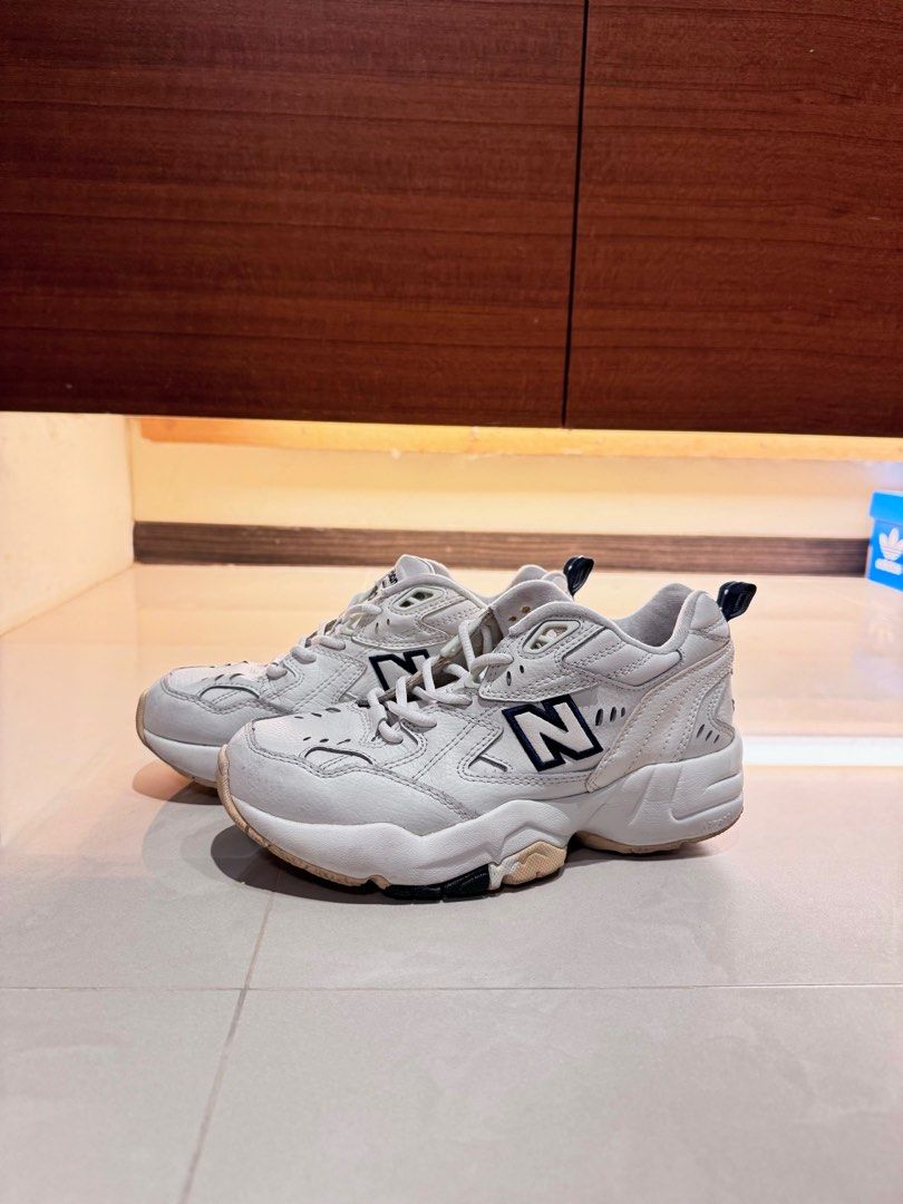 New Balance WX608WT