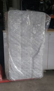 (Category: ) located in . Submitted by findnbuy123 (Listing ID 1334310234, Image 1). Description: .