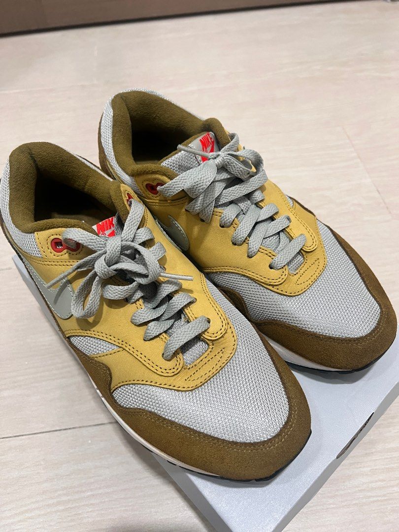 air max green curry