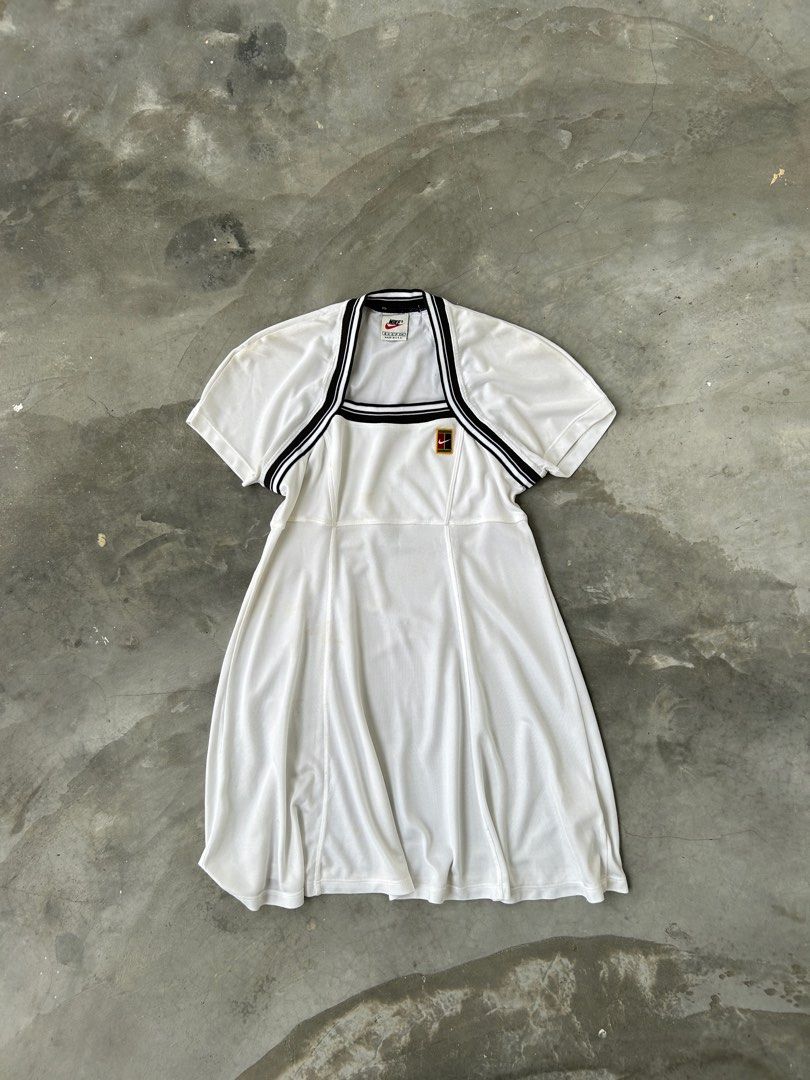 nike heritage dress