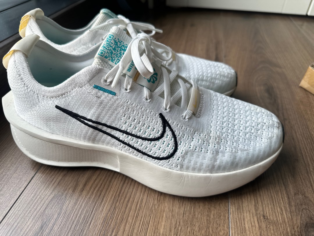 Nike US 9.5 UK 7 EU 41 Women s Interact Run Road Running Shoes White Women s Fashion Footwear Sneakers on Carousell
