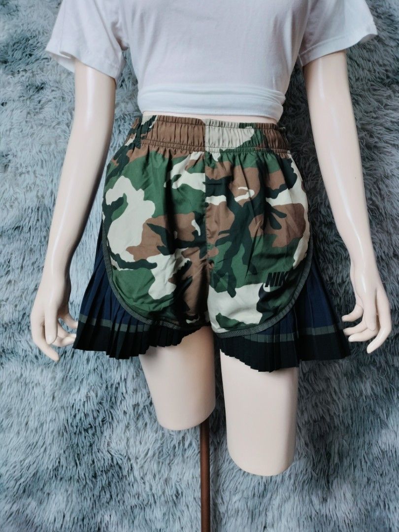 nike x sacai pleated tempo shorts