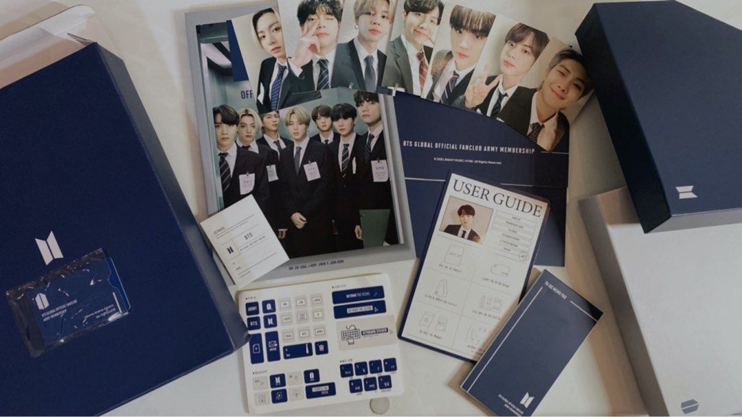 OFFICIAL BTS 8TH MEMBERSHIP KIT (Category: K-Wave Merchandise) located in Bulacan. Submitted by findingtreasuresph (Listing ID 1334314501, Image 1). Description: .