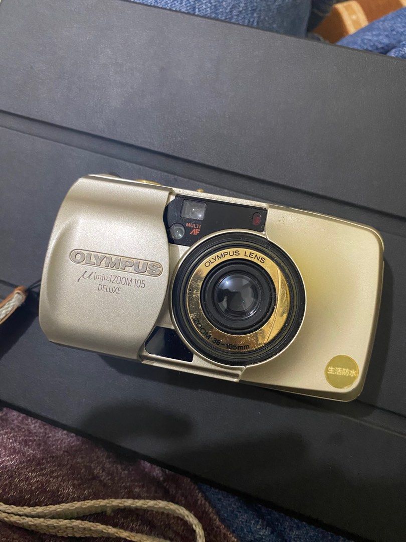 Olympus mju zoom 105 deluxe (Category: Cameras) located in Manila. Submitted by crossinirolls (Listing ID 1334286857, Image 1). Description: Last time i used it, the camera was still working however the only issue is it can only be clicked once after turning on the camera then everything freezes after that. Didn’t bother to fix it since madami na po akong cam. Check niyo po if pwede pa maayos but if not you can buy it for it’s parts na lang! 😊.
