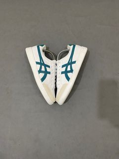 (Kategori: ) berada di . Dikirim oleh kembarsneakers (ID iklan 1334295699, Gambar 1). Deskripsi: .