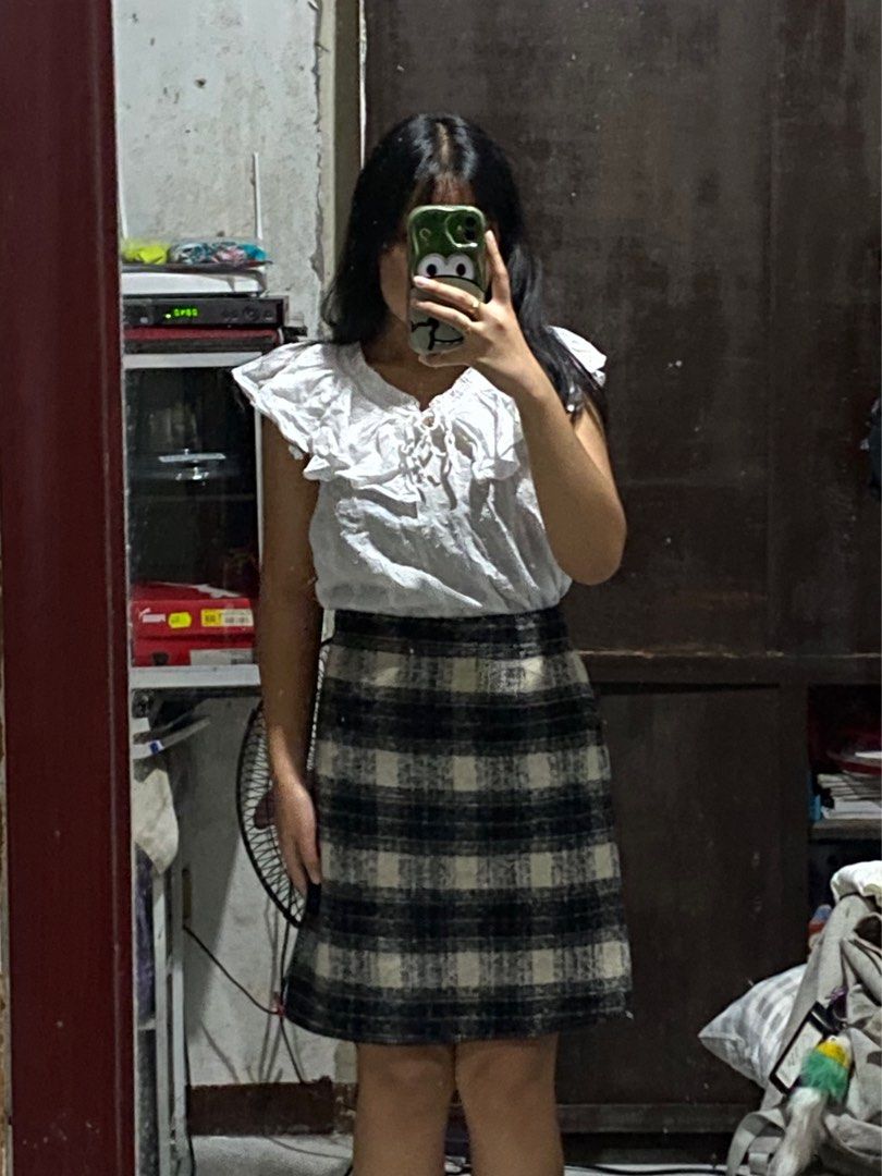 White skirt with pockets plus size cheap