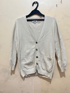 (Kategori: ) berada di . Dikirim oleh bloomclothing (ID iklan 1334358150, Gambar 1). Deskripsi: .