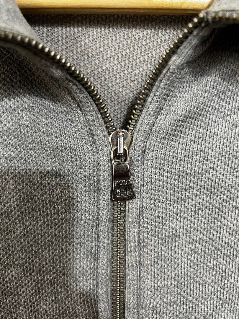 Ralph Lauren full zip sweater grey (Category: Formal Shirts) located in Cebu City. Submitted by ubecthrift (Listing ID 1334316066, Image 3). Description: .