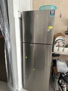 (Category: ) located in . Submitted by tweeter8800 (Listing ID 1334204409, Image 1). Description: .