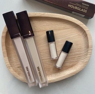 (Category: ) located in . Submitted by urfavluxuryshop (Listing ID 1334277489, Image 1). Description: .
