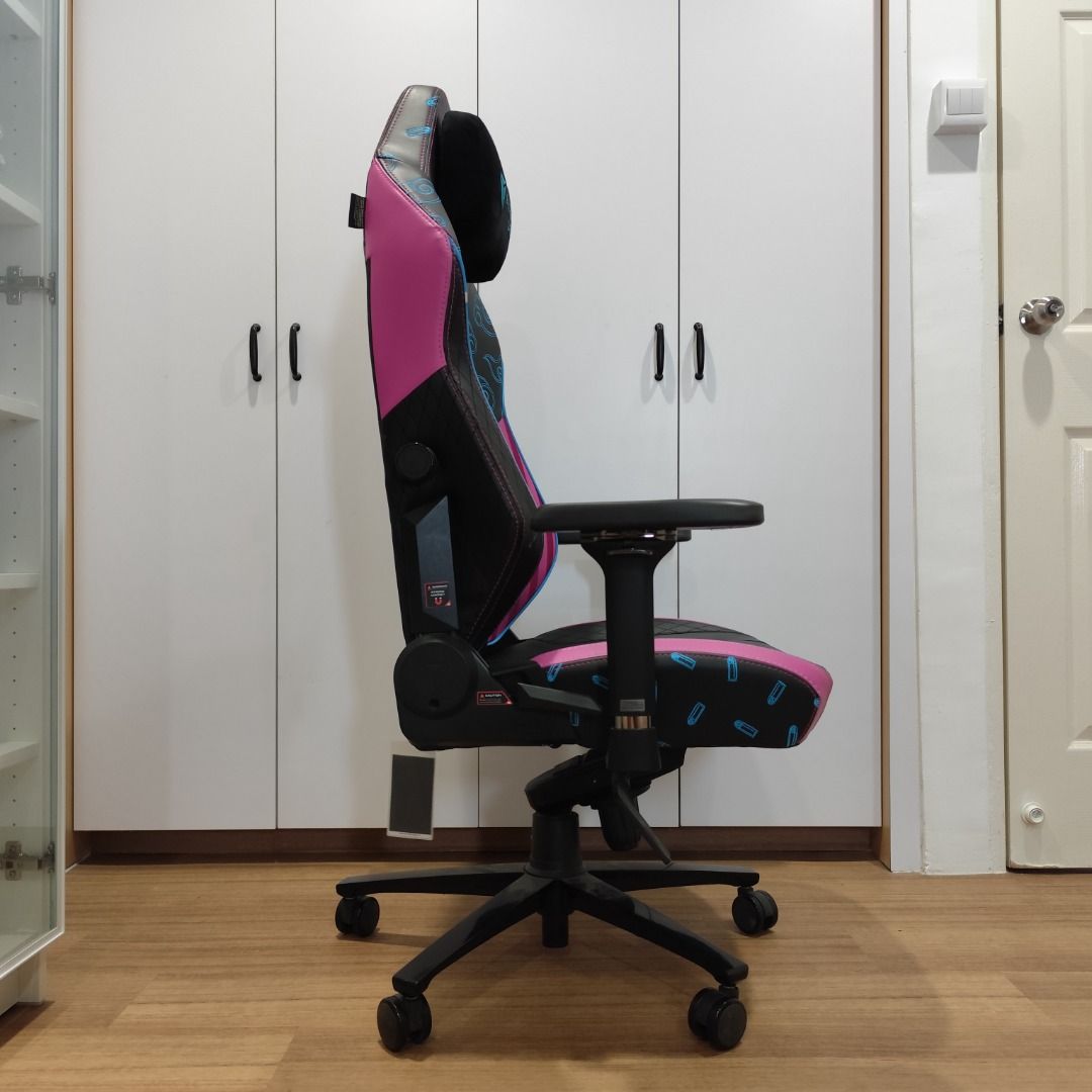 Secretlab TITAN Evo 2022 Jinx League of Legends Regular Hybrid