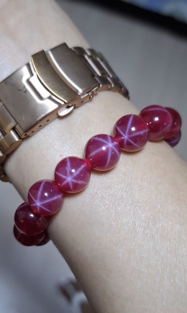 Starlight Ruby bracelet (Category: Bracelets) located in Baguio. Submitted by marinel.caranto (Listing ID 1334307765, Image 1). Description: super nice natural starlight ruby 6000.00 only 11mm+ 15cm bracelet size with box.