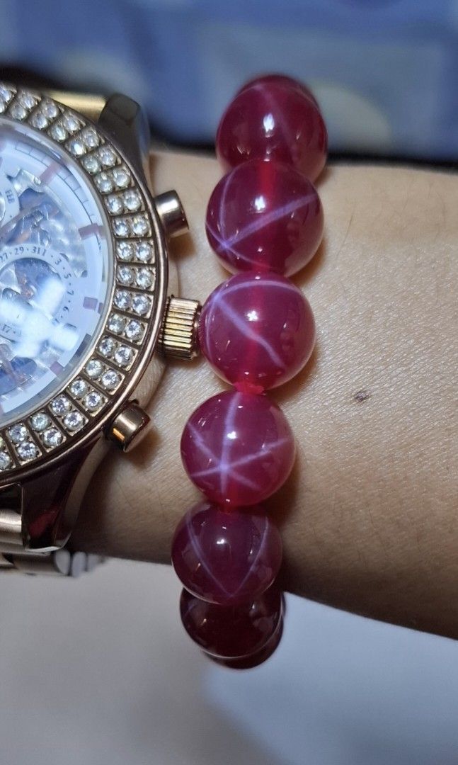 Starlight Ruby bracelet (Category: Bracelets) located in Baguio. Submitted by marinel.caranto (Listing ID 1334307765, Image 3). Description: super nice natural starlight ruby 6000.00 only 11mm+ 15cm bracelet size with box.