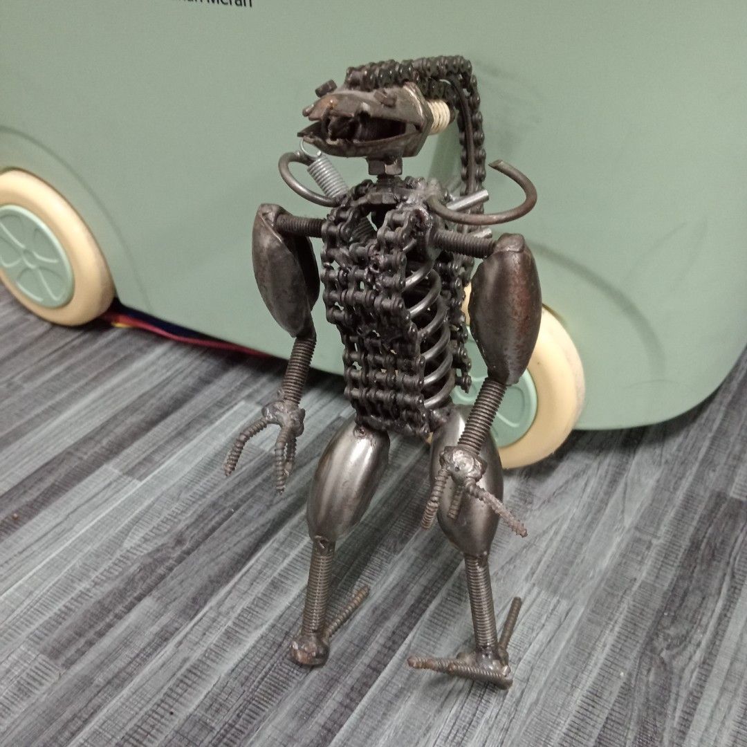 Steel Predator, Hobbies & Toys, Toys & Games on Carousell
