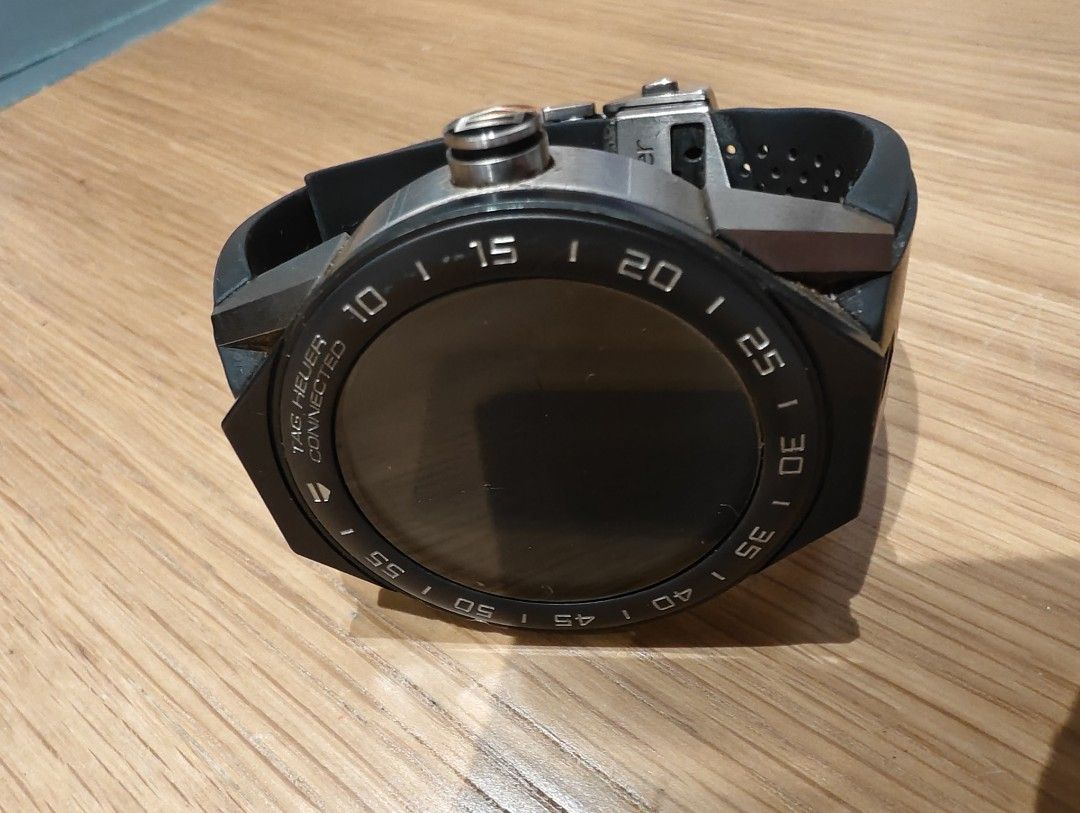 Tag Heuer Connected E2 (not working condition) but with trade in