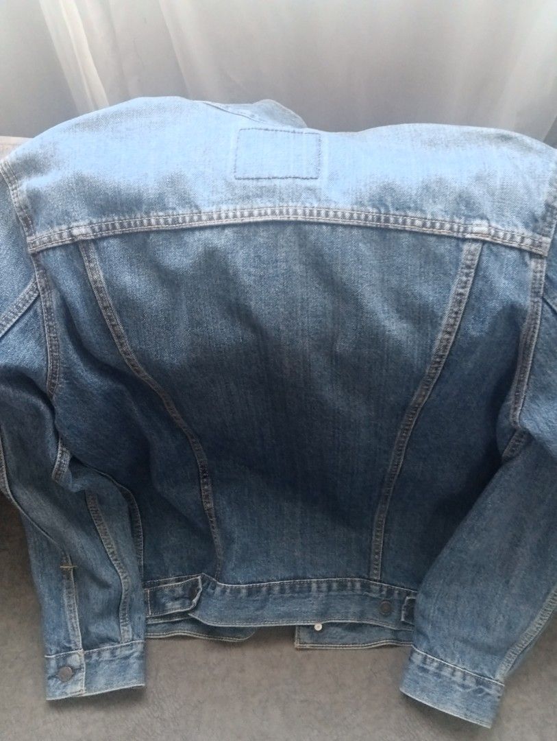 Levis mugito top