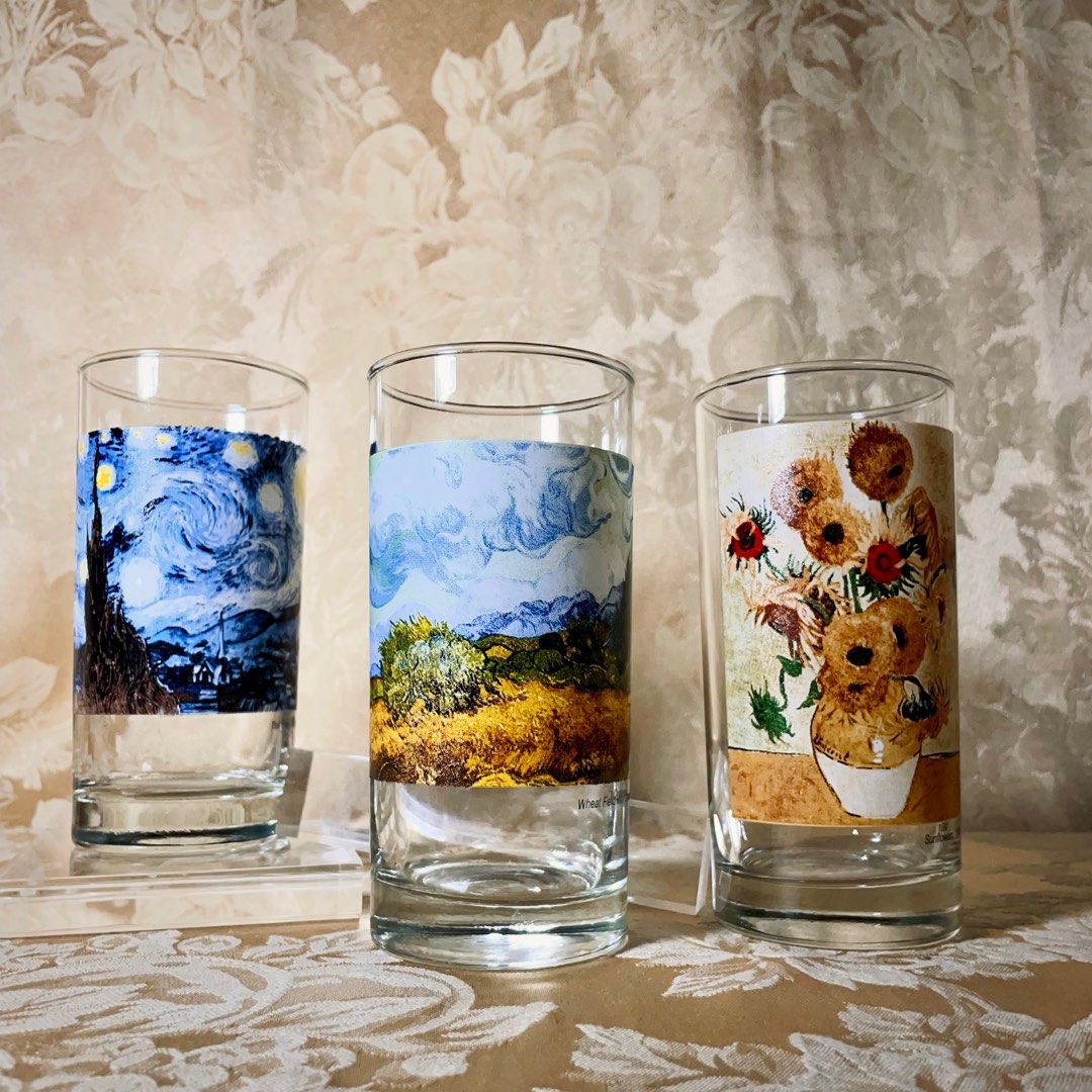 Parka glass store
