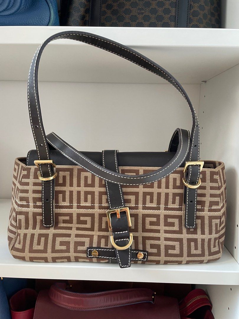 CLEARANCE❗️Vintage Givenchy Shoulder Bag (Category: Luxury Bags & Wallets) located in Manila. Submitted by snatchmybag (Listing ID 1334280126, Image 1). Description: .