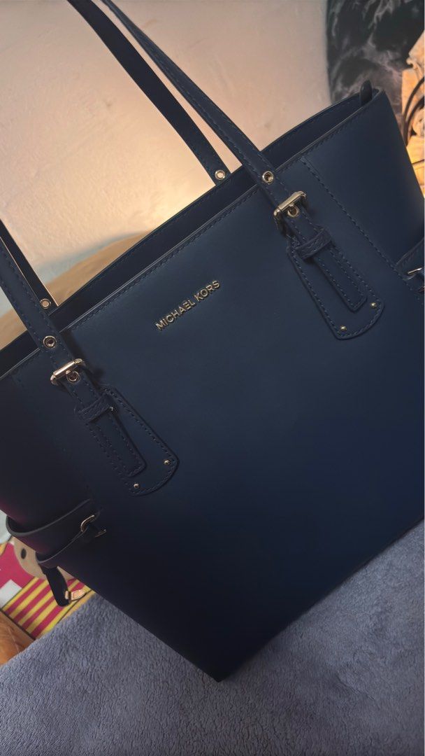 Voyager small crossgrain leather tote cheap