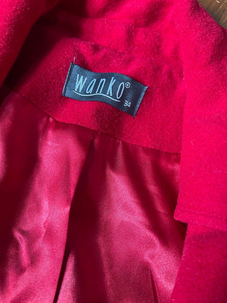 Winter Jacket (Category: Coats, Jackets and Outerwear) located in Singapore. Submitted by mstiffanyap (Listing ID 1334251139, Image 2). Description: .