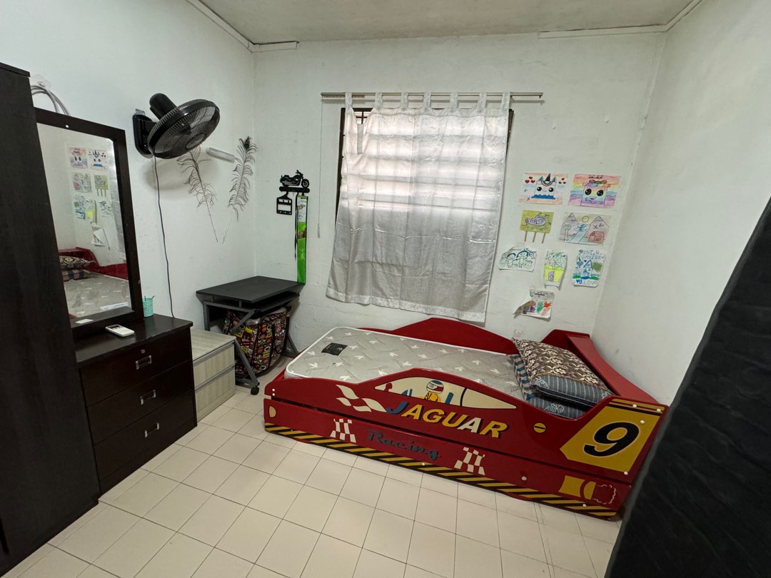 (Category: ) located in . Submitted by aruntnj20 (Listing ID 1339090301, Image 1). Description: .