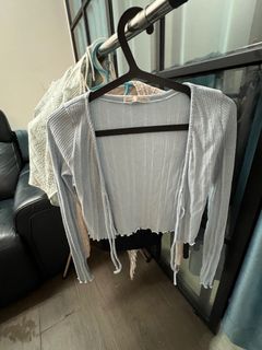 淺藍色薄外套64205288871298110